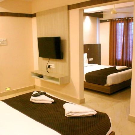Hotel Sakura Inn Hosur Ngoại thất bức ảnh