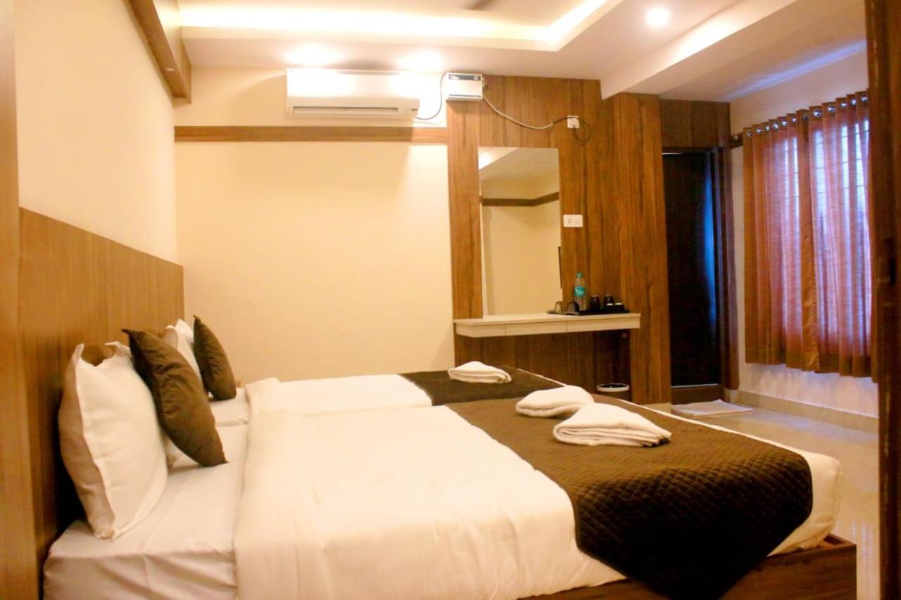 Hotel Sakura Inn Hosur Ngoại thất bức ảnh
