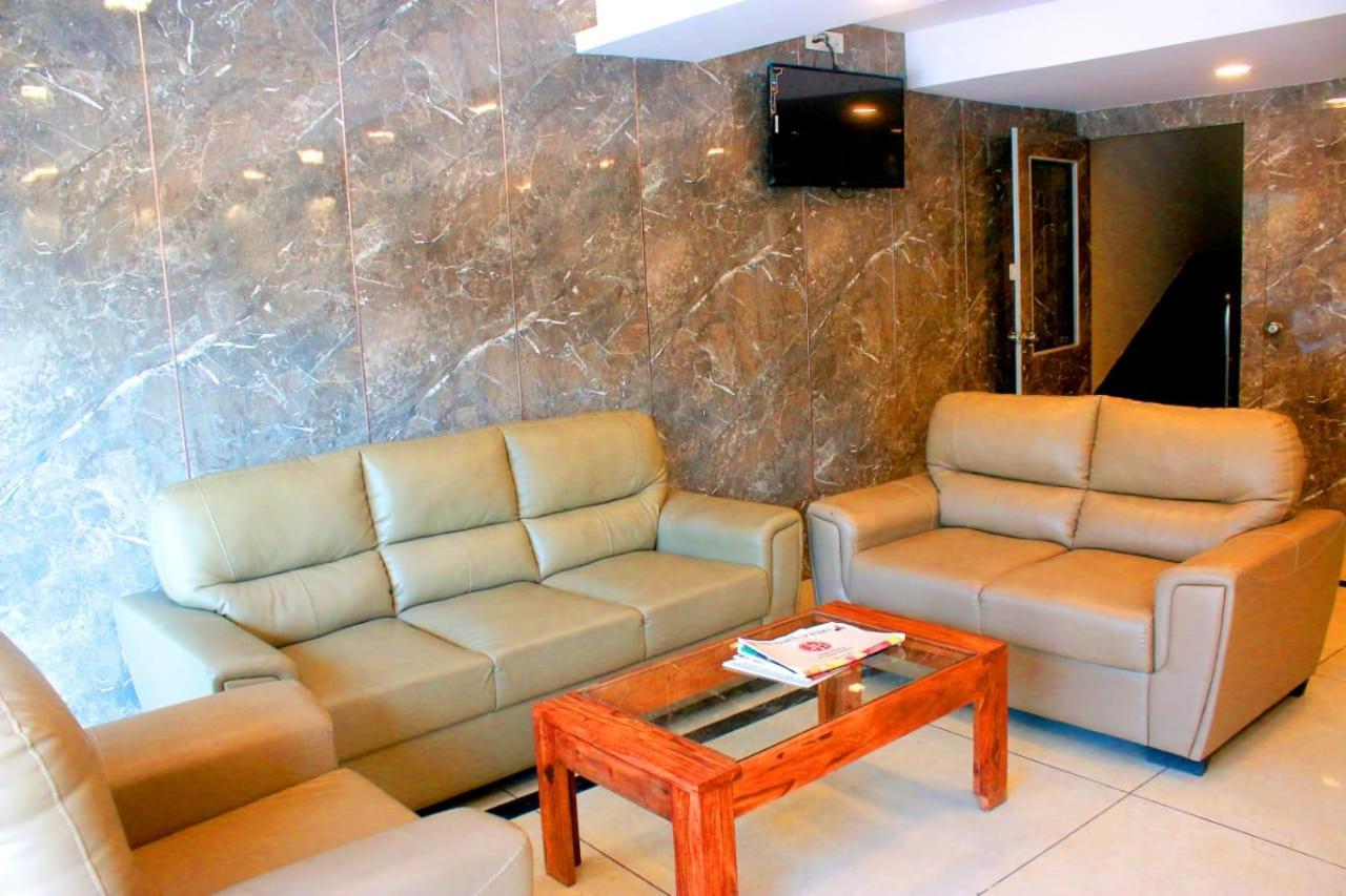Hotel Sakura Inn Hosur Ngoại thất bức ảnh