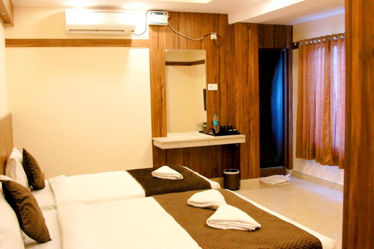 Hotel Sakura Inn Hosur Ngoại thất bức ảnh