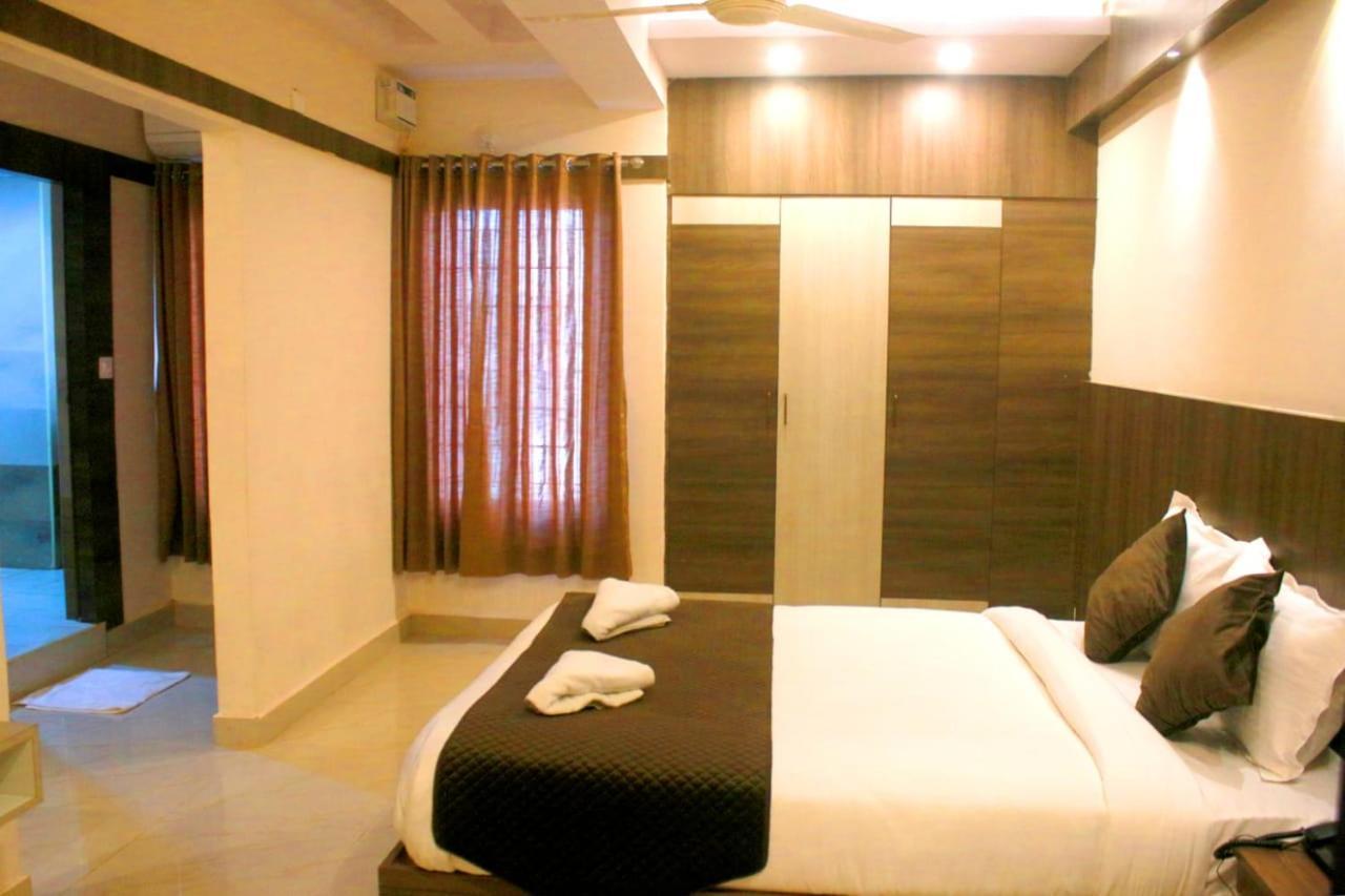 Hotel Sakura Inn Hosur Ngoại thất bức ảnh
