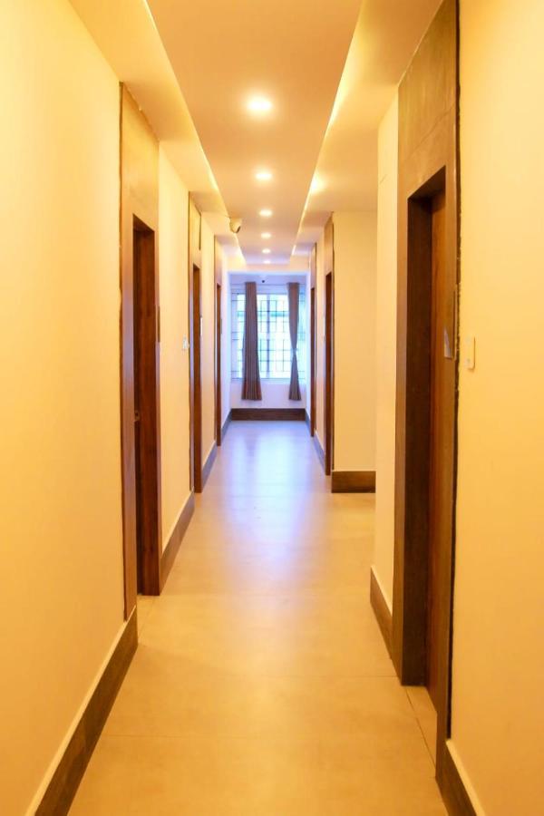Hotel Sakura Inn Hosur Ngoại thất bức ảnh