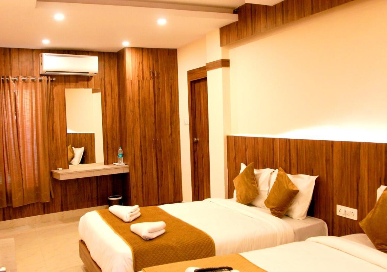 Hotel Sakura Inn Hosur Ngoại thất bức ảnh